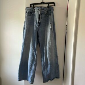 Brand new Old Navy denim, Sky Hi Wide Leg, only worn once